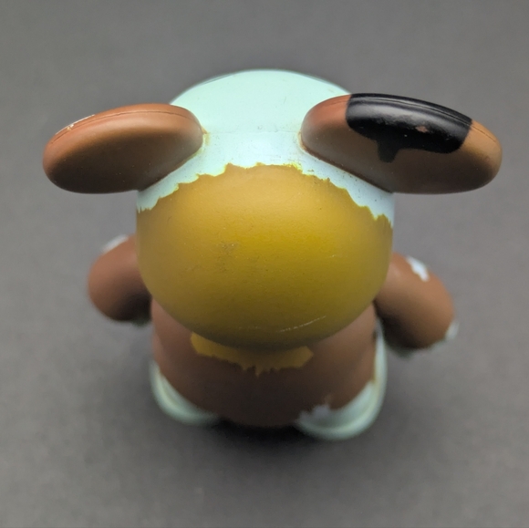 2006 Qee Ox Op Series 3 GARY TAXALI Poof 2.5" Art Toy2r FIGURE w/ Sticker Lot - Picture 7 of 8